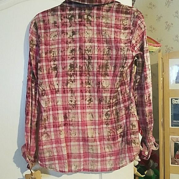 Distressed Flannel - Picture 4 of 4